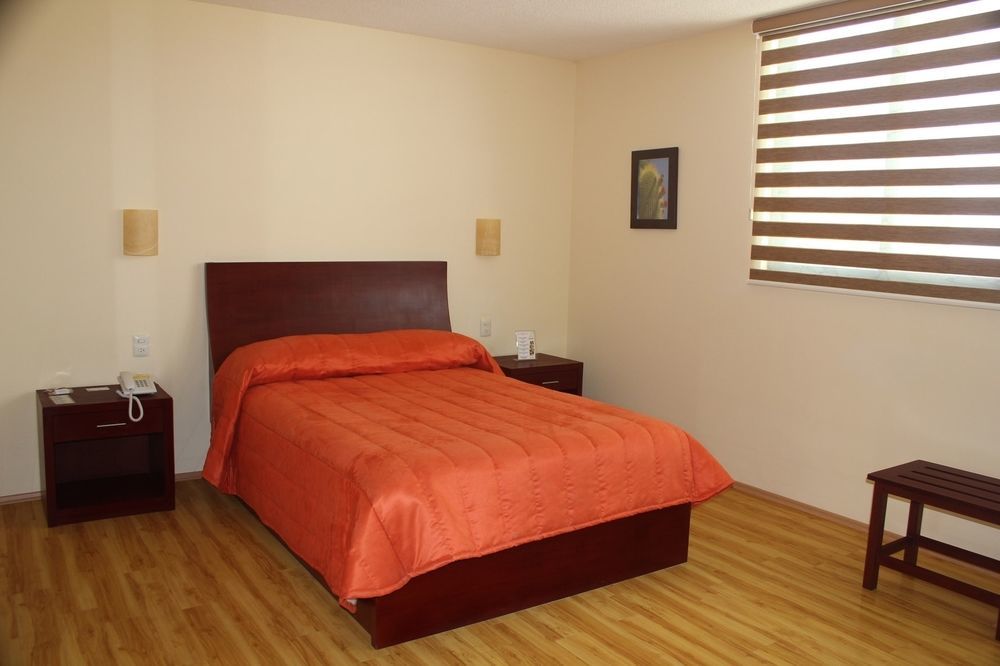 Hotel Cr Tehuacán Eksteriør bilde