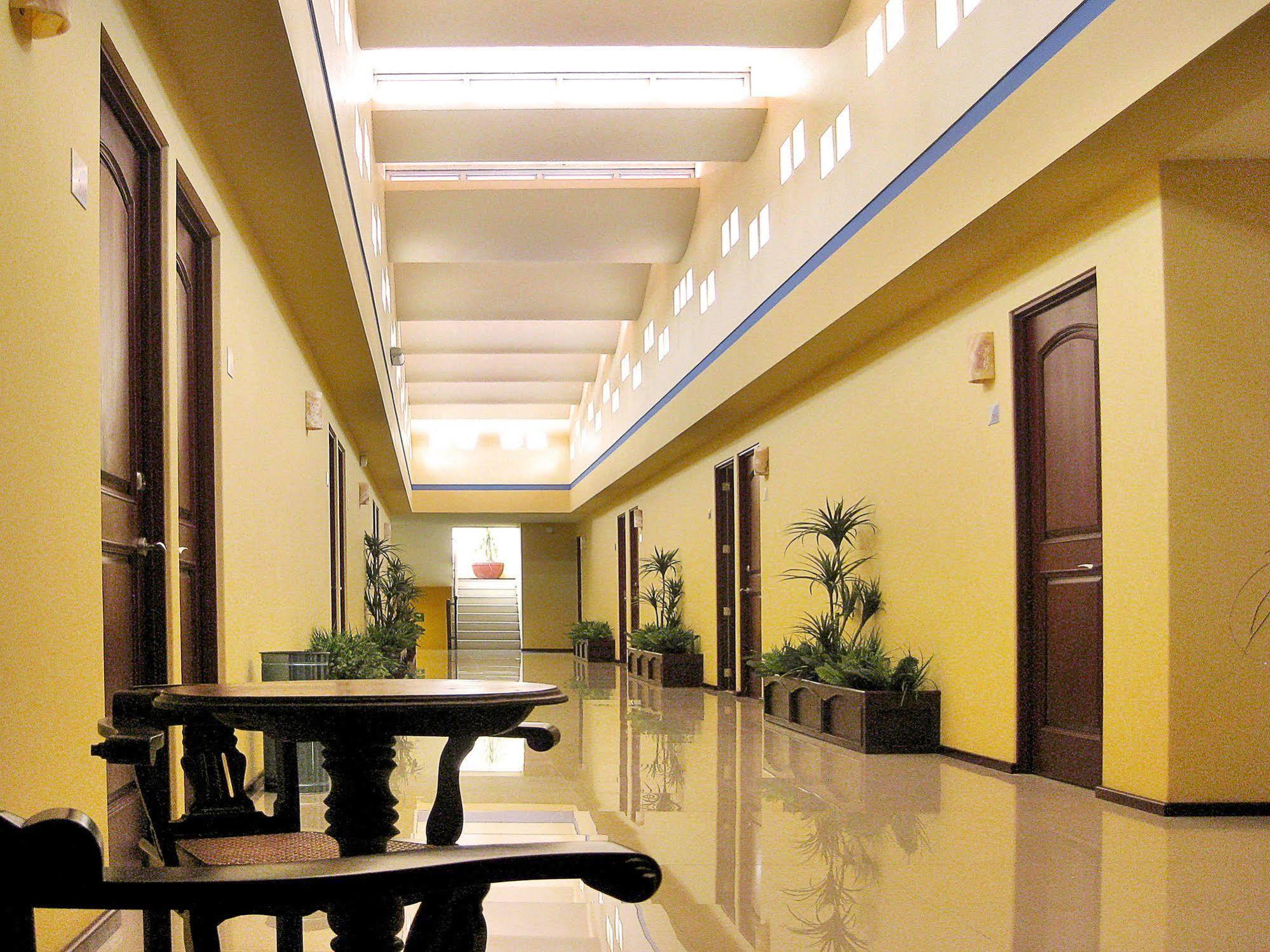 Hotel Cr Tehuacán Eksteriør bilde